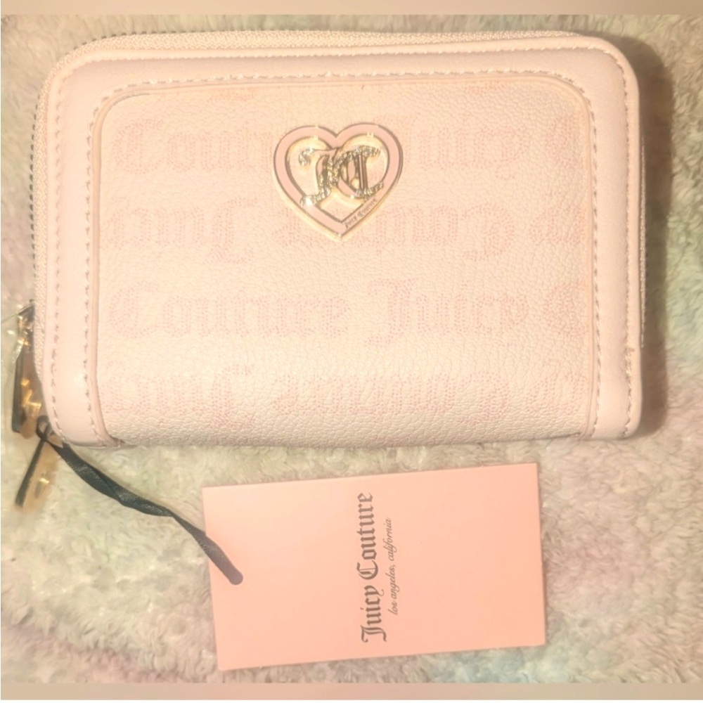 ‘FLAWLESS’ DOUBLE ZIP WALLET IN COLOR POWDER BLUSH! BNWT! 6”X4”